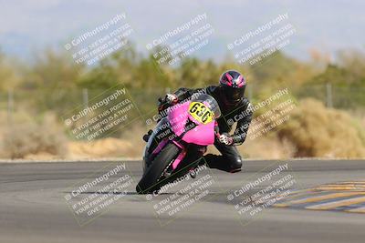 media/Nov-05-2022-SoCal Trackdays (Sat) [[f8d9b725ab]]/Turn 2 (1120am)/